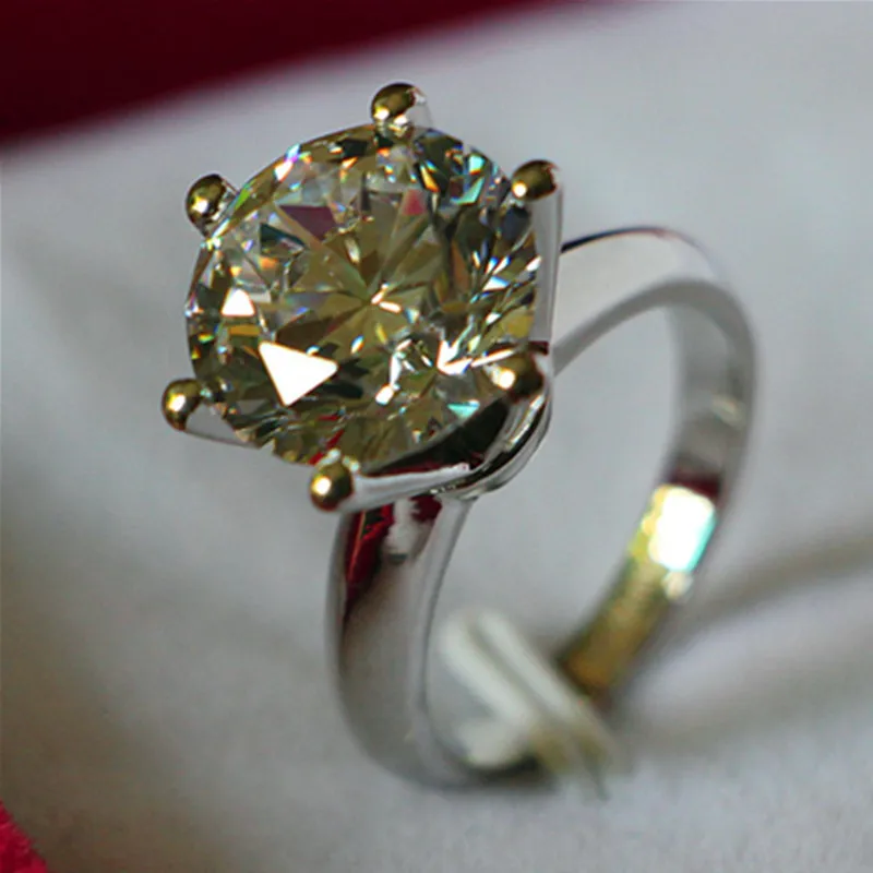 Test Positive Solid Silver Ring Brand Jewelry 6CT Moissanite Big Diamond Ring Solitaire Prongs Engagement Jewelry for Women S925
Test Positive Solid Silver Ring Brand Jewelry 6CT Moissanite Big Diamond Ring Solitaire Prongs Engagement Jewelry for Women S925