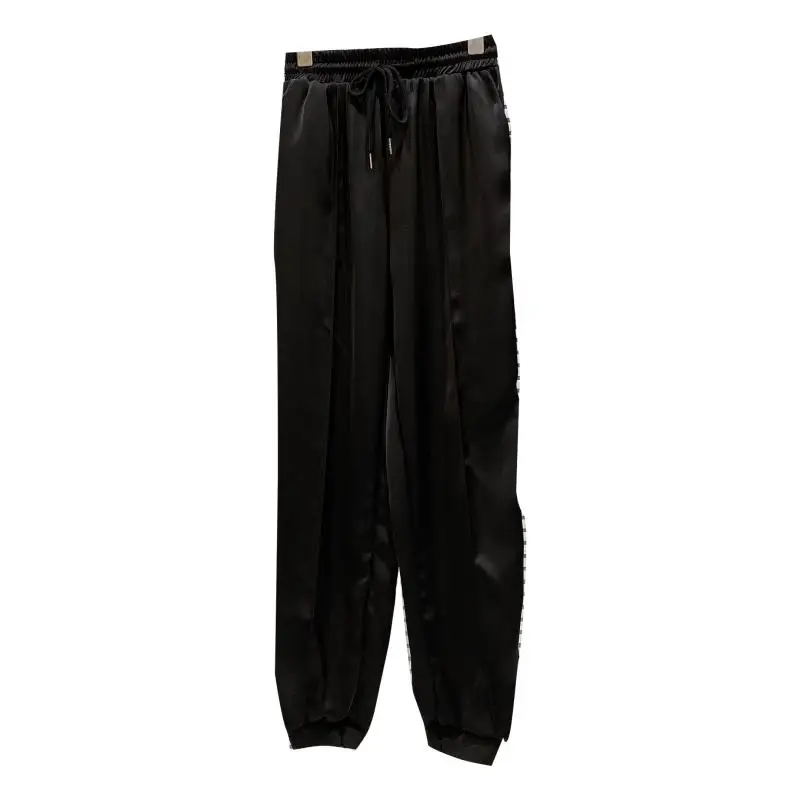 2021 Summer New Fashionable Drawstring Silk Air Drape Light and Thin Ankle Banded Slacks Hot Pants Woman Pants
2021 Summer New Fashionable Drawstring Silk Air Drape Light and Thin Ankle Banded Slacks Hot Pants Woman Pants
