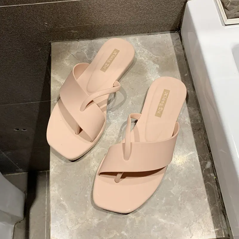 Women Fashion Classic Rubber Anti Skid Beach Flip Flops Lady Cool Comfort Home & Bathroom Slippers Female Sweet Slides E6873
Women Fashion Classic Rubber Anti Skid Beach Flip Flops Lady Cool Comfort Home & Bathroom Slippers Female Sweet Slides E6873