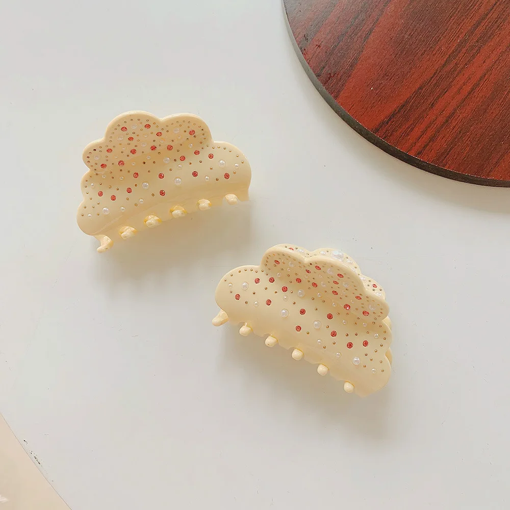 Изысканный в стиле ретро сверкающий Алмазный ацетат INS темпераментный большой зажим для волос
Изысканный в стиле ретро сверкающий Алмазный ацетат INS темпераментный большой зажим для волос