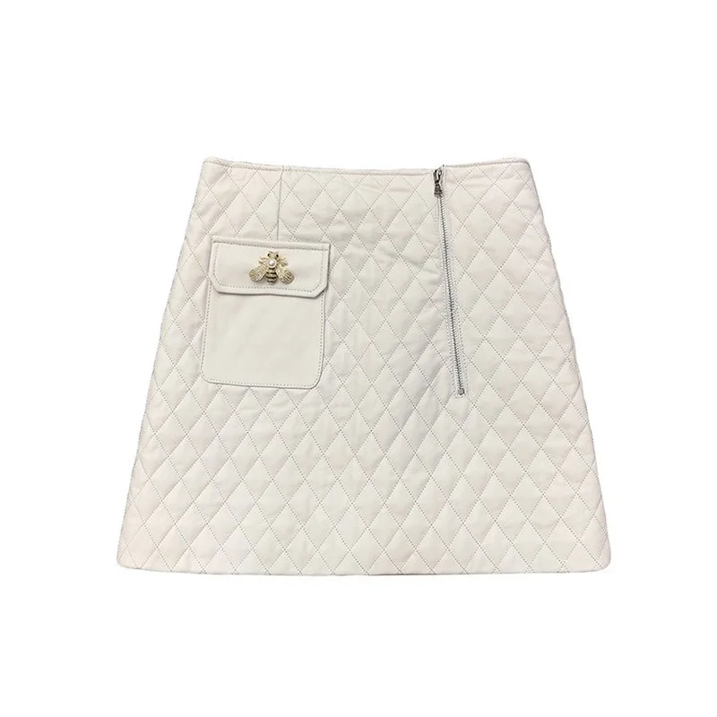 Spring Autumn Black White Real Sheep Skin Genuine Patent Leather Skirt High Waisted Plaid Mini Aline Skirts Woman Sexy Clothes
Spring Autumn Black White Real Sheep Skin Genuine Patent Leather Skirt High Waisted Plaid Mini Aline Skirts Woman Sexy Clothes