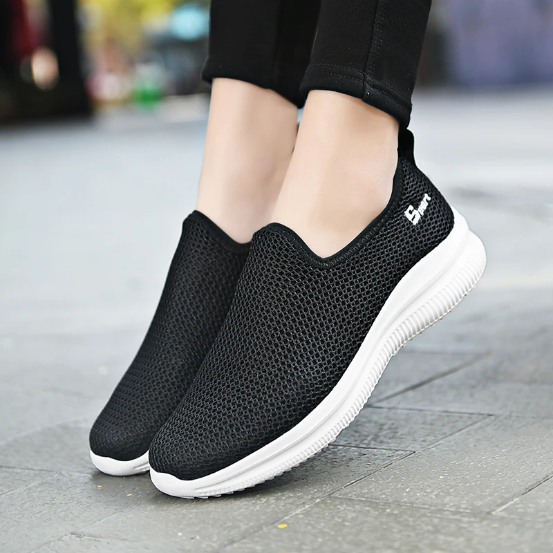 Summer Mesh Men Shoes Lightweight Sneakers Men Fashion Casual Walking Shoes 2021 Breathable Mens Loafers Zapatillas Hombre
Summer Mesh Men Shoes Lightweight Sneakers Men Fashion Casual Walking Shoes 2021 Breathable Mens Loafers Zapatillas Hombre