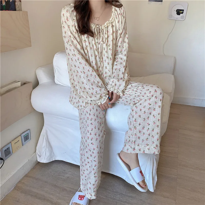 korea style cute floral print sleepwear 2 piece set home clothes women cotton pajamas set long sleeve ruffles top pants
korea style cute floral print sleepwear 2 piece set home clothes women cotton pajamas set long sleeve ruffles top pants
