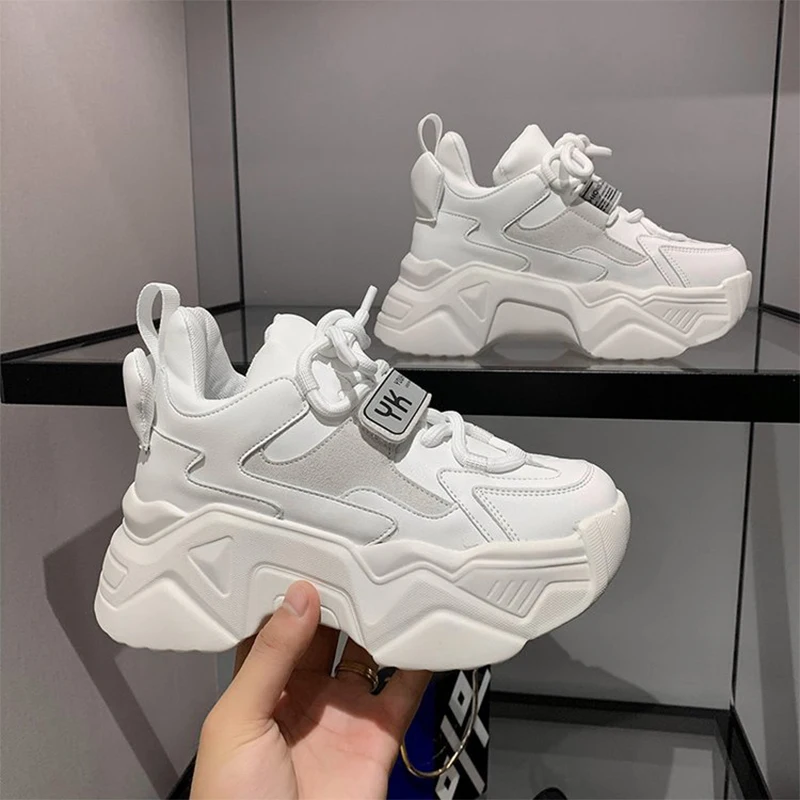 Winter Women Chunky Sneakers INS Designers Fashion Plush Vulcanized Shoes Tenis Female Sports Casual Shoes Woman Thick Sole 2020
Winter Women Chunky Sneakers INS Designers Fashion Plush Vulcanized Shoes Tenis Female Sports Casual Shoes Woman Thick Sole 2020
