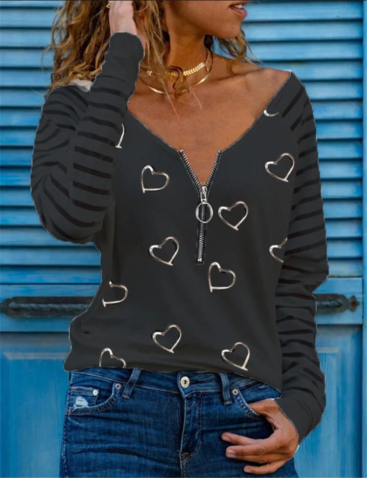 New Amazon long sleeve Love Print V-neck zipper T-shirt for women in spring and summer of 2021
New Amazon long sleeve Love Print V-neck zipper T-shirt for women in spring and summer of 2021