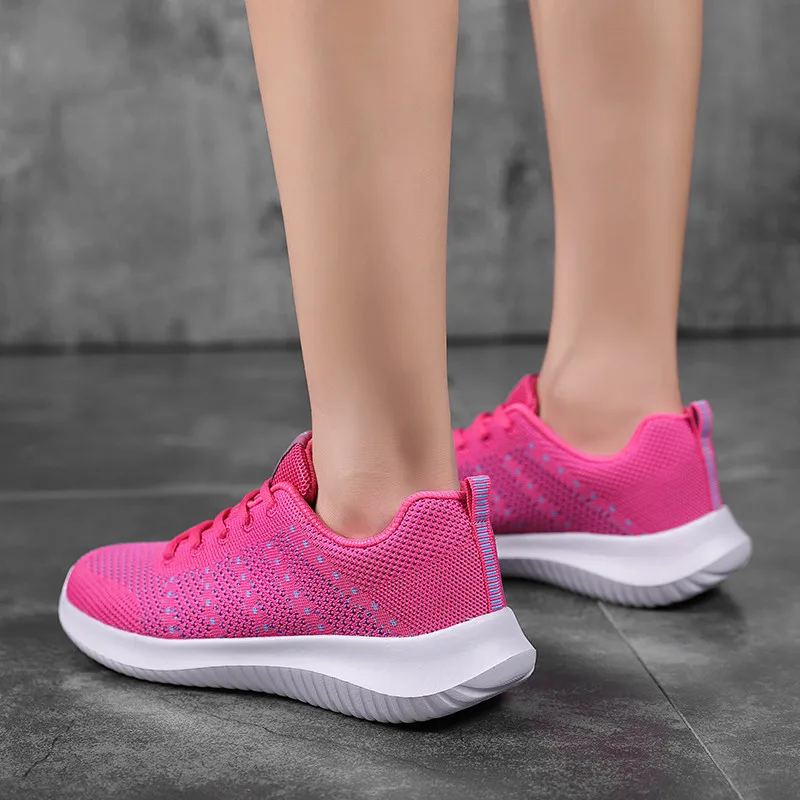 2021 New Women's Running Shoes Damping Sports Shoes Soft Light Breathable Fashion Outdoor Casual Sports Shoes Comfortable
2021 New Women's Running Shoes Damping Sports Shoes Soft Light Breathable Fashion Outdoor Casual Sports Shoes Comfortable