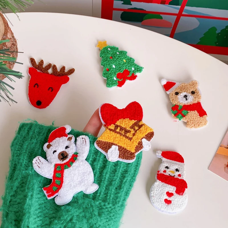 Cute Christmas Plush Hair Clip Candy Santa Claus Bear Snowman Hairpin Baby Girl Headdress Xmas Jewelry Gifts Hair Accessories
Cute Christmas Plush Hair Clip Candy Santa Claus Bear Snowman Hairpin Baby Girl Headdress Xmas Jewelry Gifts Hair Accessories