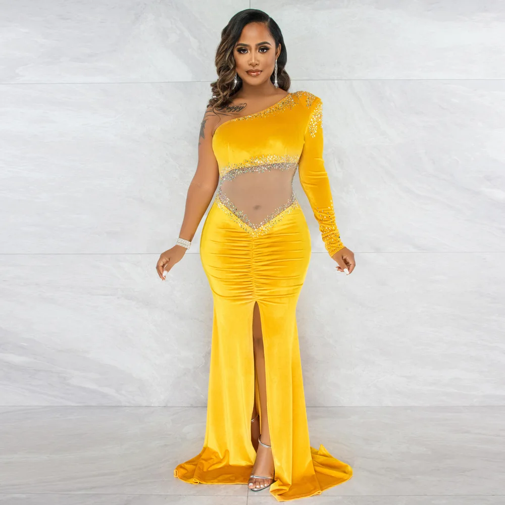 Velvet Maxi Dress Mermaid One-shoulder Sexy Diamond Fashion Spring New Elegant Female Nightclub Dinner Evening Party Dresses
Velvet Maxi Dress Mermaid One-shoulder Sexy Diamond Fashion Spring New Elegant Female Nightclub Dinner Evening Party Dresses