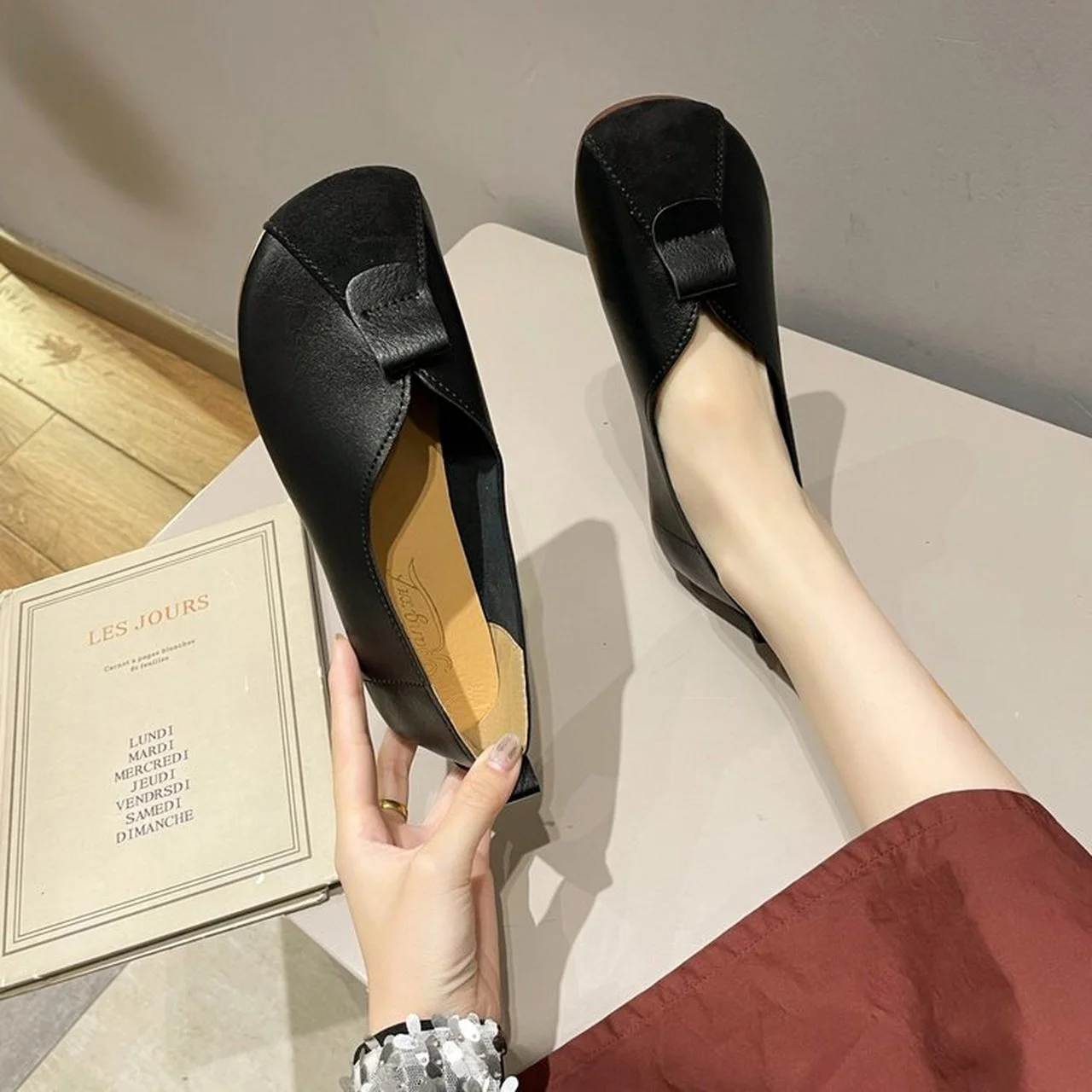 Women Ballet Flats Shoes 2021 PU Leather Slip on ladies Shallow Moccasins Casual Shoes Female Summer Loafer Shoes Women
Women Ballet Flats Shoes 2021 PU Leather Slip on ladies Shallow Moccasins Casual Shoes Female Summer Loafer Shoes Women