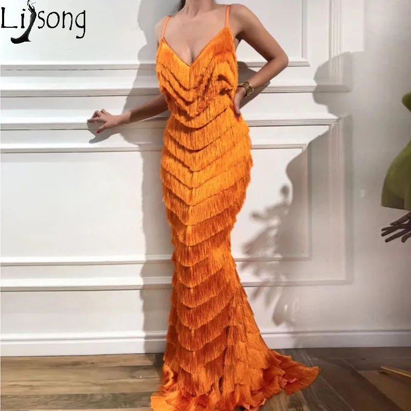 Orange Tassels Mermaid Prom Dresses Elegant V Neck Spaghetti Strap Formal Evening Dress Abendkleider Custom Made Celebrity Gown
Orange Tassels Mermaid Prom Dresses Elegant V Neck Spaghetti Strap Formal Evening Dress Abendkleider Custom Made Celebrity Gown