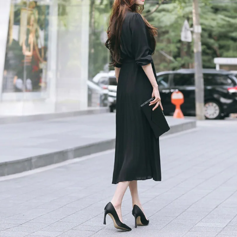 GOOHOJIO 2020 New Temperament V-neck Ladies Dress Chiffon Long Sleeves Party Dresses Female Autumn Fashion Women Pleated Dress
GOOHOJIO 2020 New Temperament V-neck Ladies Dress Chiffon Long Sleeves Party Dresses Female Autumn Fashion Women Pleated Dress
