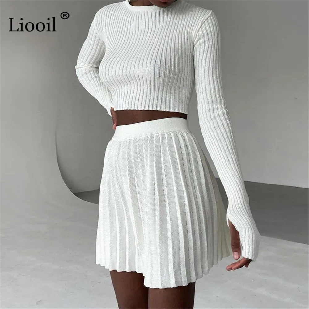 Two Piece Knitted Ribbed Sweater Outfits Set Sexy Short Tops And Pleated Mini Skirts Long Sleeve Streetwear Knitwear Women Sets
Two Piece Knitted Ribbed Sweater Outfits Set Sexy Short Tops And Pleated Mini Skirts Long Sleeve Streetwear Knitwear Women Sets