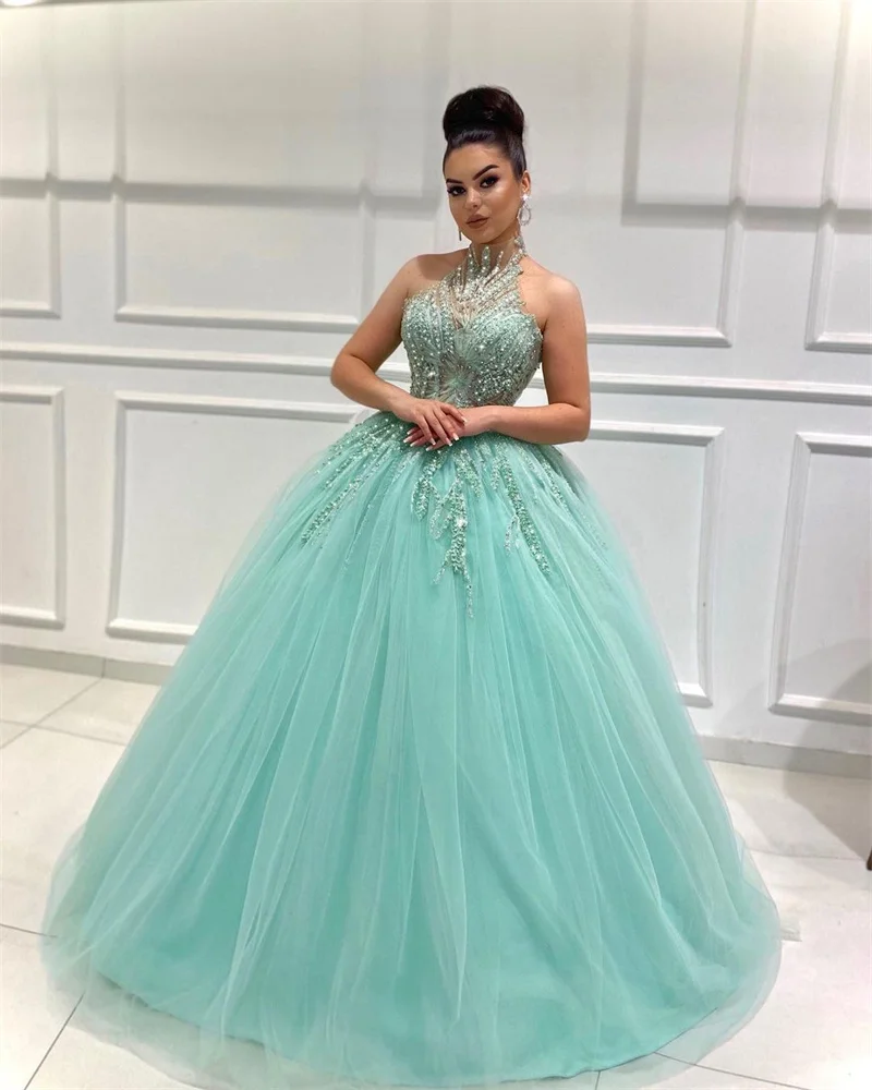 Pearls Mint Green Wedding Dresses Halter Sleeveless Bridal Gowns Custom Made Lace Appliques Glitter Vestido de novia
Pearls Mint Green Wedding Dresses Halter Sleeveless Bridal Gowns Custom Made Lace Appliques Glitter Vestido de novia