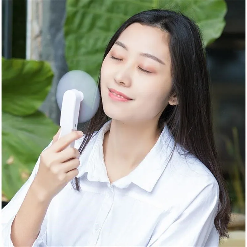 Mini Fold Fan Electric Portable Hold Small Air Cooler Originality Charging Household Electrical Appliances Desktop VentiladoUsb
Mini Fold Fan Electric Portable Hold Small Air Cooler Originality Charging Household Electrical Appliances Desktop VentiladoUsb