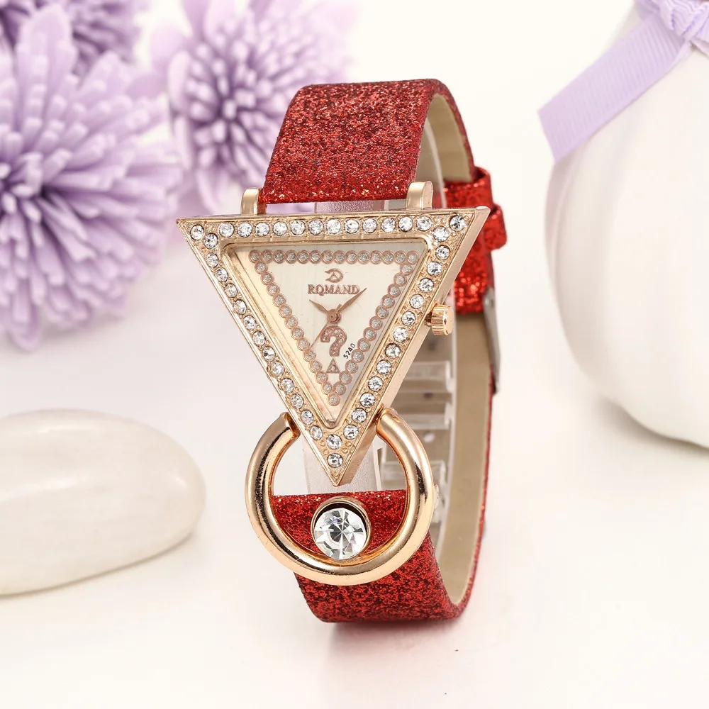 2020 Women Watches Creative Luxury Triangle Rhinestone Dial Frosted Strap Ladies WristWatch Fashion Quartz Watch Relojes Mujer
2020 Women Watches Creative Luxury Triangle Rhinestone Dial Frosted Strap Ladies WristWatch Fashion Quartz Watch Relojes Mujer