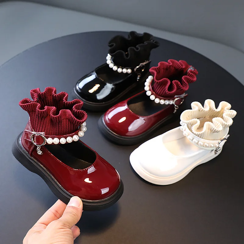 Princess Socks Autumn Shoes Kids Elegant Girl Leather Shoe 2021 Children'S Party Toddler Girls Dress Beaded Shoes Black 21-30
Princess Socks Autumn Shoes Kids Elegant Girl Leather Shoe 2021 Children'S Party Toddler Girls Dress Beaded Shoes Black 21-30