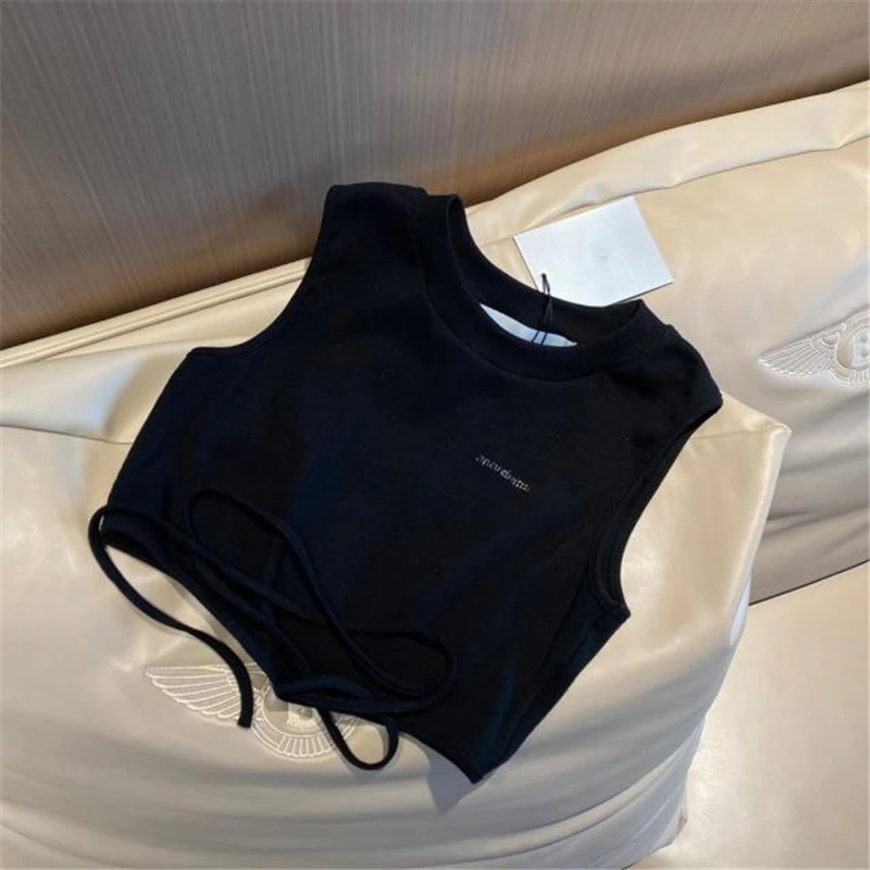 Summer new ladies fine plain cloth vest 2021 fashion casual tie tight-fitting sleeveless T-shirt high quality solid color top
Summer new ladies fine plain cloth vest 2021 fashion casual tie tight-fitting sleeveless T-shirt high quality solid color top