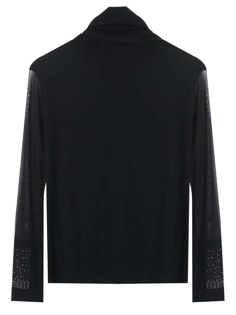 Blouses & Shirts 
Blouses & Shirts