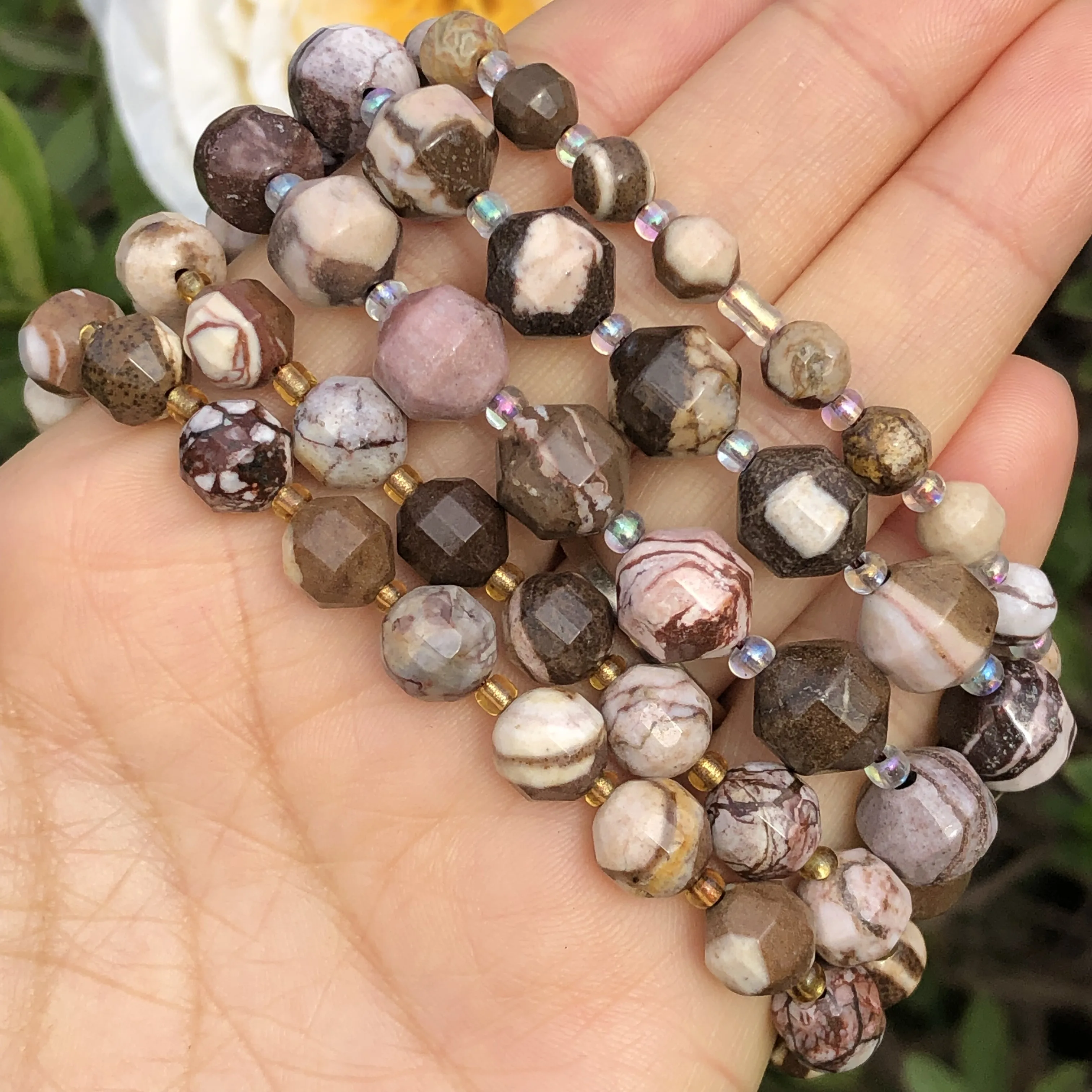 Natural Faceted Australia Zebra Jaspers Beads Round Loose Spacer Beads 6 8 10 12MM Pick Size For Jewelry Making Diy Bracelet
Natural Faceted Australia Zebra Jaspers Beads Round Loose Spacer Beads 6 8 10 12MM Pick Size For Jewelry Making Diy Bracelet