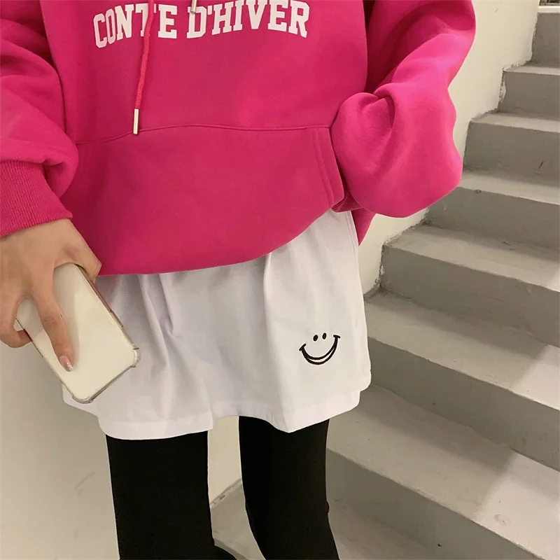 Cotton Fake Shirt Hem T-shirt Sweater Layering Inside False Shirttail Blouse Hem Fashion Smiley Printing Cartoon Dog Underskirt
Cotton Fake Shirt Hem T-shirt Sweater Layering Inside False Shirttail Blouse Hem Fashion Smiley Printing Cartoon Dog Underskirt