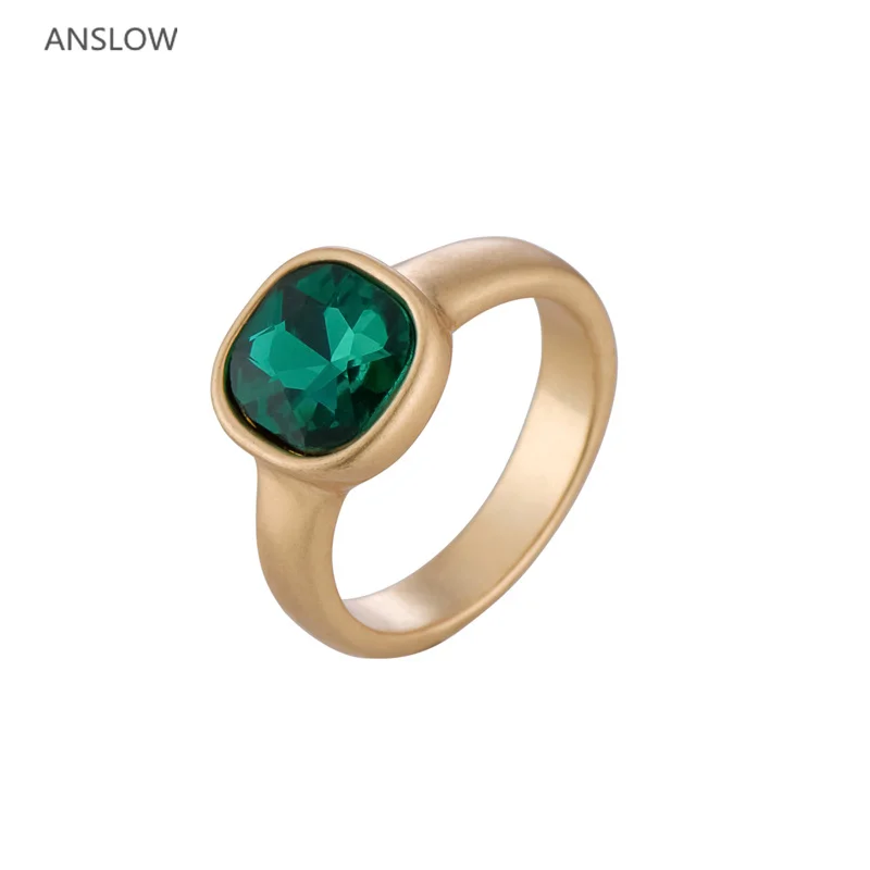 ANSLOW 2019 модные новые милые женские свадебные кольца с квадратными кристаллами для пар влюбленных женщин ювелирные изделия для помолвки ...
ANSLOW 2019 модные новые милые женские свадебные кольца с квадратными кристаллами для пар влюбленных женщин ювелирные изделия для помолвки ...