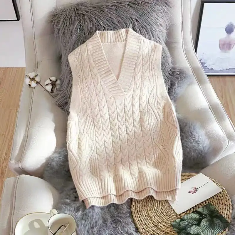 Autumn Winter Women Vests V-Neck Sleeveless Knit Ladies Korean Style Sweater Solid Students Short Outwear Vest Tank Top Vintage
Autumn Winter Women Vests V-Neck Sleeveless Knit Ladies Korean Style Sweater Solid Students Short Outwear Vest Tank Top Vintage