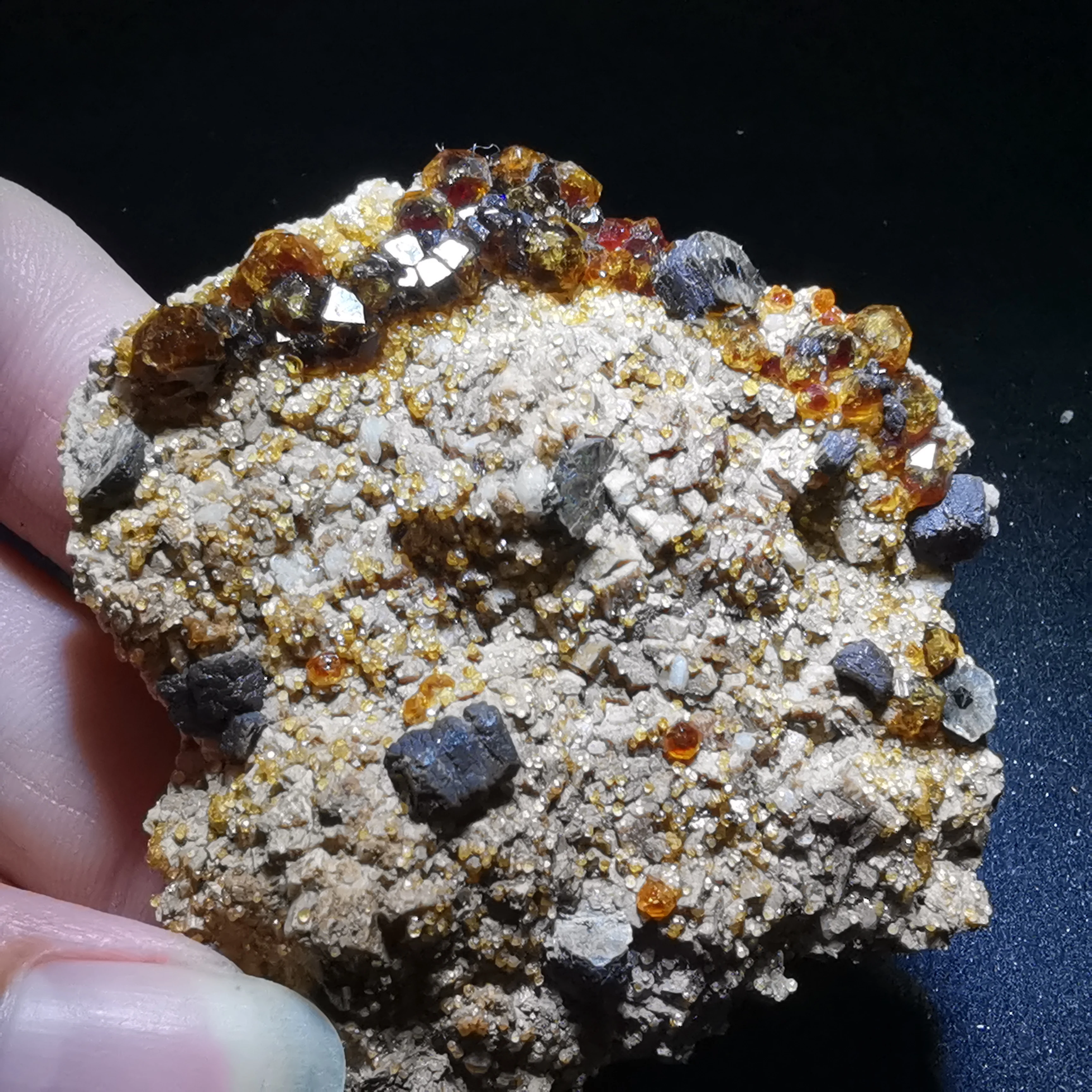 32.8g.Rare natural garnet crystal hexagonal point feldspar mica brass multi mineral crystal symbiotic halo energy healing
32.8g.Rare natural garnet crystal hexagonal point feldspar mica brass multi mineral crystal symbiotic halo energy healing
