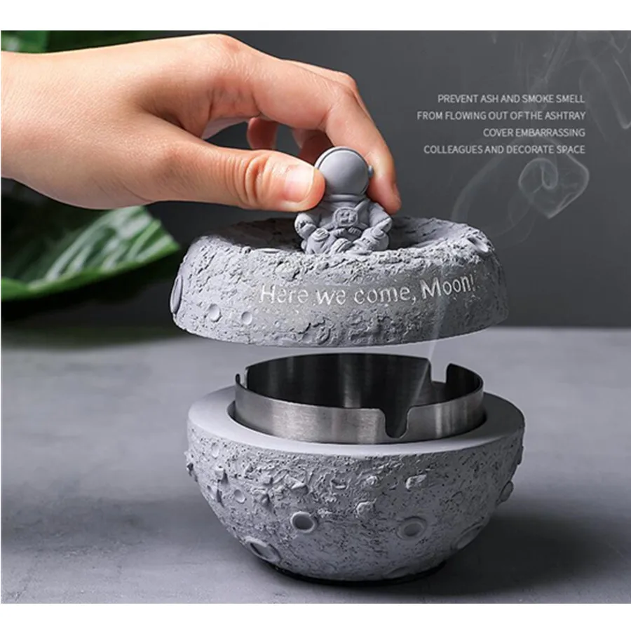 Astronaut Ashtray Moon Landing Creative Personality Windproof Home Office Ashtray Tobacco Bowl Desktop Ash Holder
Astronaut Ashtray Moon Landing Creative Personality Windproof Home Office Ashtray Tobacco Bowl Desktop Ash Holder