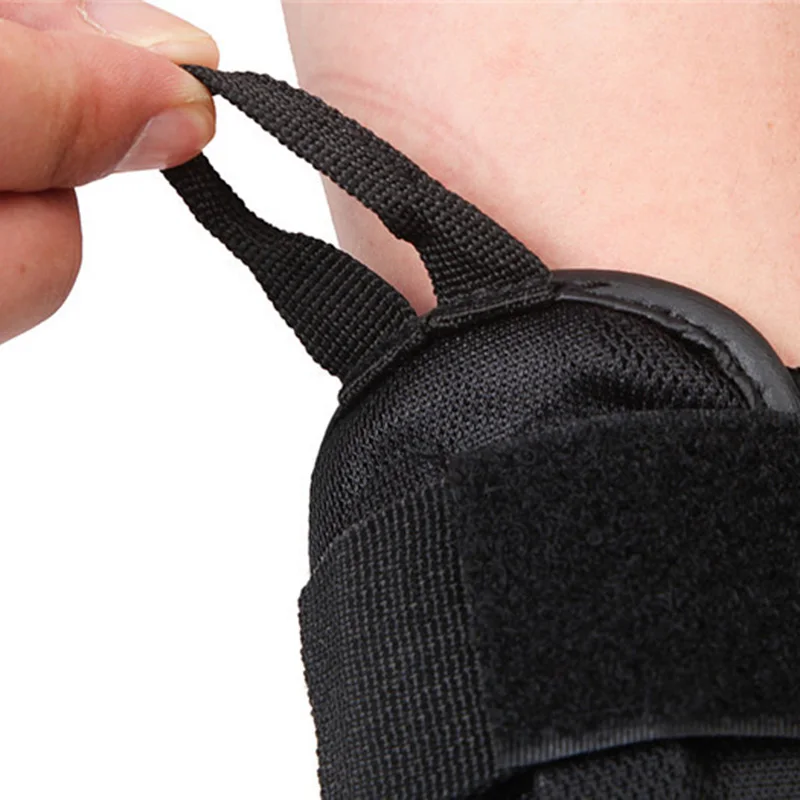 Newly Anti-fall Protection Palm Wristband Skating Protection Palm Outdoor Sports Wrist Support S66
Newly Anti-fall Protection Palm Wristband Skating Protection Palm Outdoor Sports Wrist Support S66