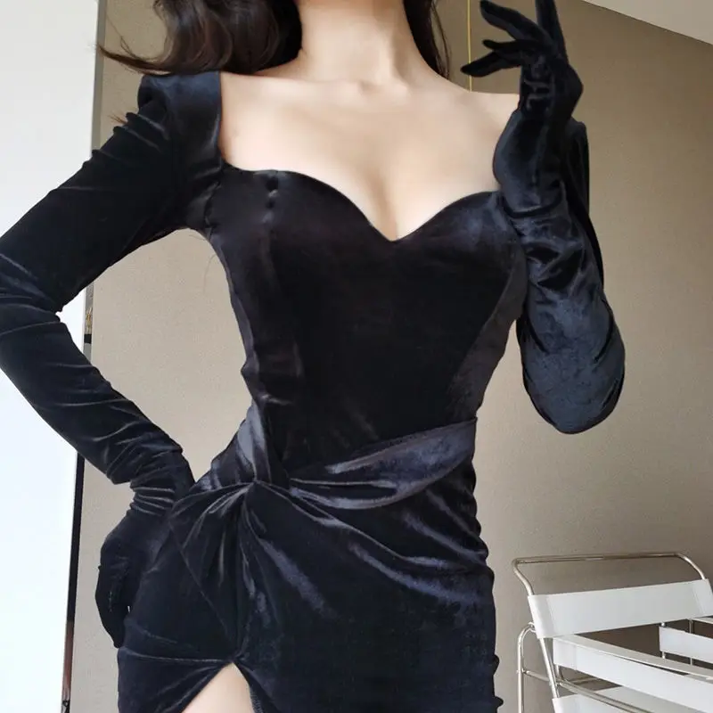 2021 Spring New French Vintage V-neck Bodycon Sexy Dress Split Bottoming Gold Velvet Knee-length Party Dresses for Women Y717
2021 Spring New French Vintage V-neck Bodycon Sexy Dress Split Bottoming Gold Velvet Knee-length Party Dresses for Women Y717