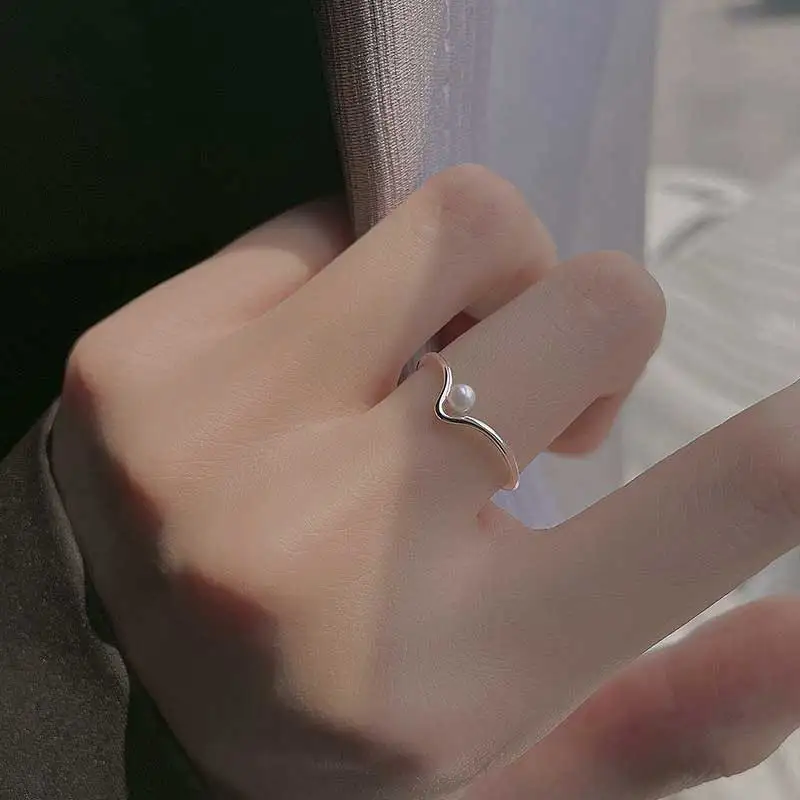 xiaboACC S925 Silver Pearl Ring for Women Korean Fashion 2021 Trend Jewelry Anniversary Gift
xiaboACC S925 Silver Pearl Ring for Women Korean Fashion 2021 Trend Jewelry Anniversary Gift