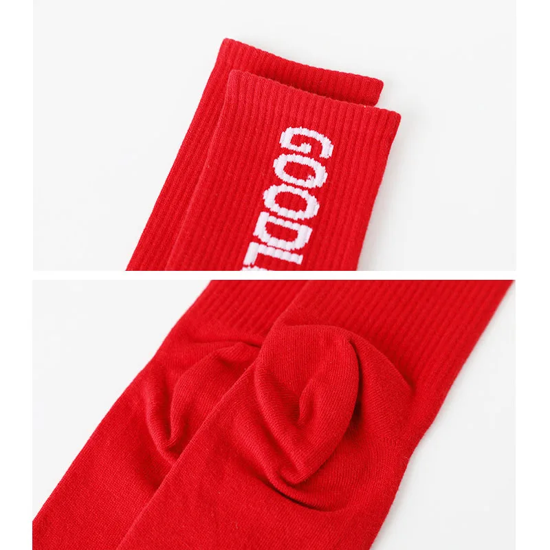 Men Women Couple Streetwear Hip Hop Calf Lenght Socks Male High Quality Fashion Casual Socks
Men Women Couple Streetwear Hip Hop Calf Lenght Socks Male High Quality Fashion Casual Socks