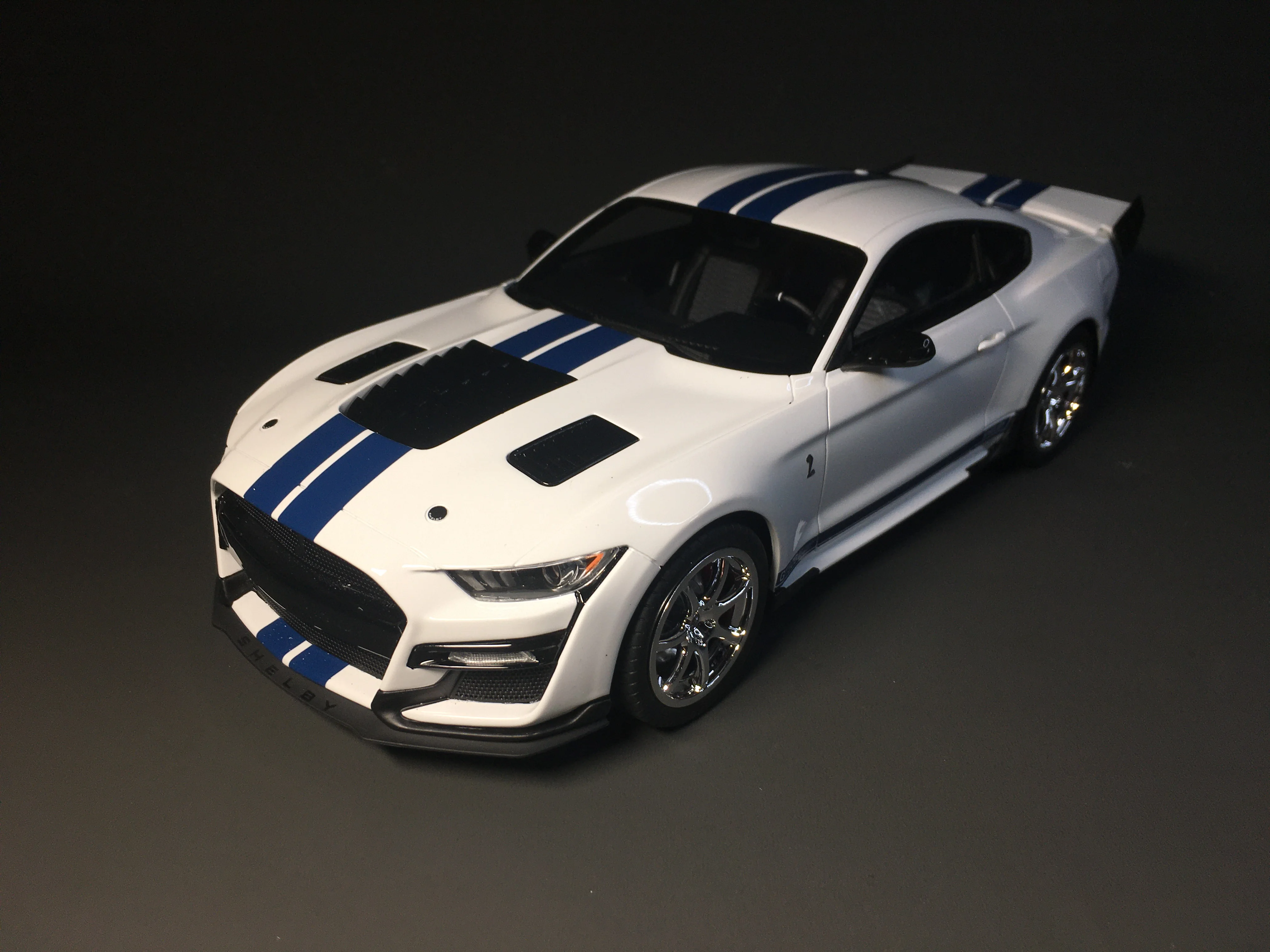 

GT Spirit 1/18 Ford Mustang Shelby GT500 Dragon Snake GT306 Resin Model Car Collection Limited