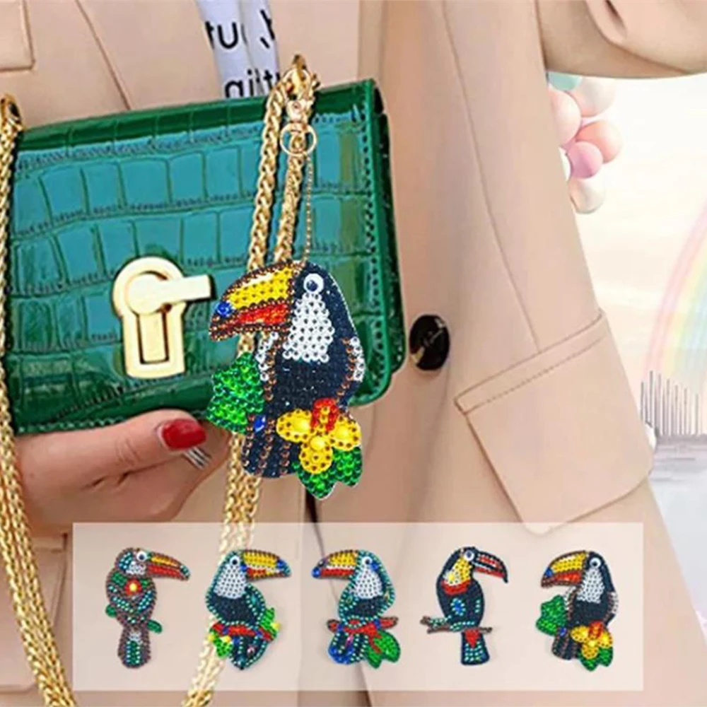 DIY Cartoon Diamond Painting Keychain Full Drill Special Shaped Unicorn Embroidery Cross Doraemon Women Girl Bag Decoration
DIY Cartoon Diamond Painting Keychain Full Drill Special Shaped Unicorn Embroidery Cross Doraemon Women Girl Bag Decoration