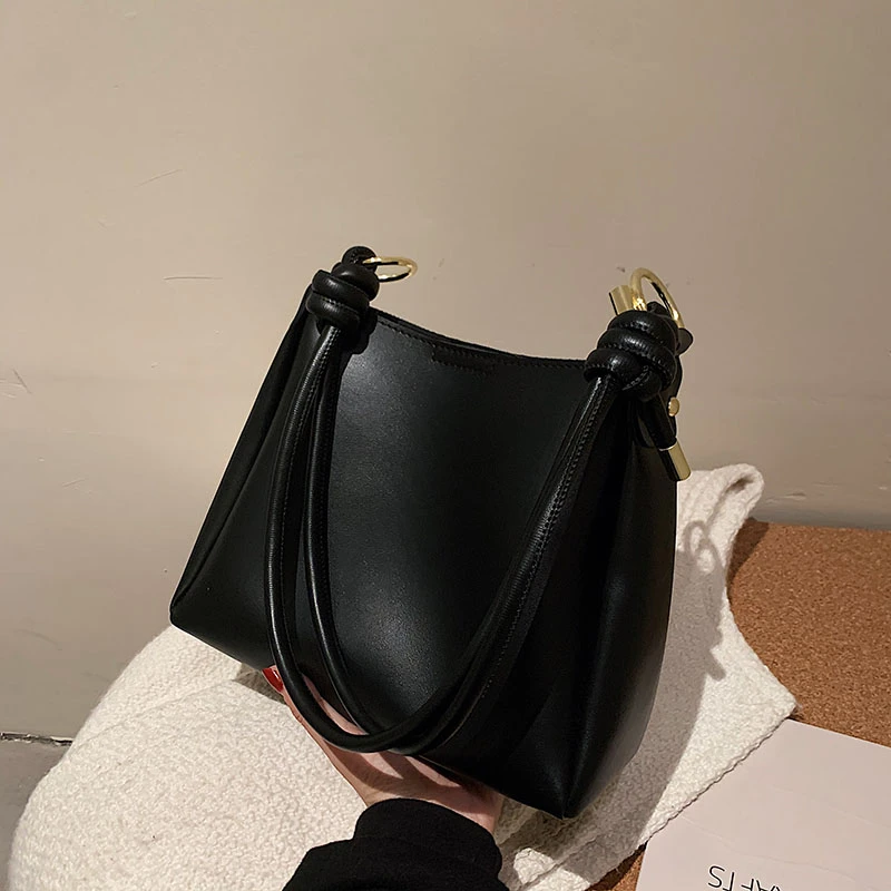 Вместительные женские сумки-шопперы, женская сумка, простая модная сумка из искусственной кожи для покупок, сумки на плечо для женщин, дизай...
Вместительные женские сумки-шопперы, женская сумка, простая модная сумка из искусственной кожи для покупок, сумки на плечо для женщин, дизай...