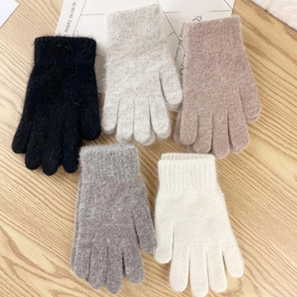 Fashion Women's Winter Wool Knitted Gloves Men's Thicken Plus Velvet Elastic Full Finger Cycling Driving Warm Mittens
Fashion Women's Winter Wool Knitted Gloves Men's Thicken Plus Velvet Elastic Full Finger Cycling Driving Warm Mittens