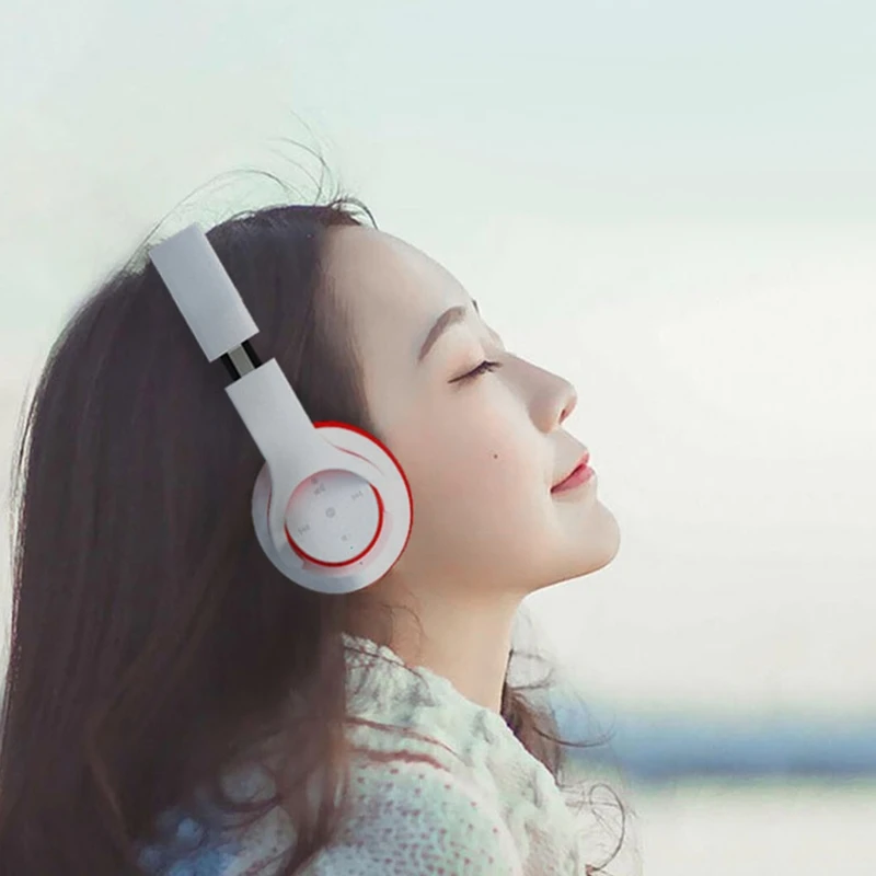 Wireless Bluetooth Sports Headset, HiFi Smart Noise Reduction Gaming Headset with Microphone Music, Support TF Card Headphones 
Wireless Bluetooth Sports Headset, HiFi Smart Noise Reduction Gaming Headset with Microphone Music, Support TF Card Headphones