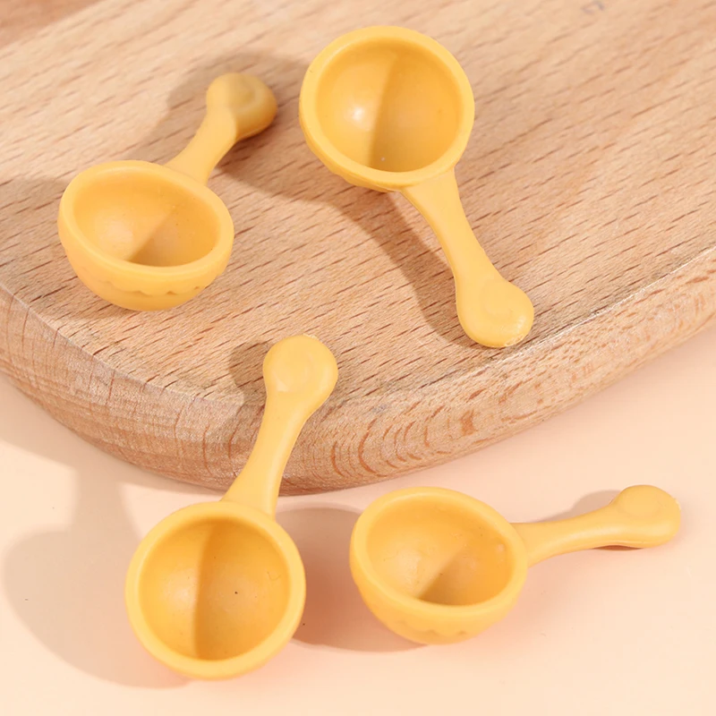 New Hot!4Pcs Mini Spoon Dollhouse Miniature Spoon Kitchenware Tableware Doll Kitchen Toy
New Hot!4Pcs Mini Spoon Dollhouse Miniature Spoon Kitchenware Tableware Doll Kitchen Toy