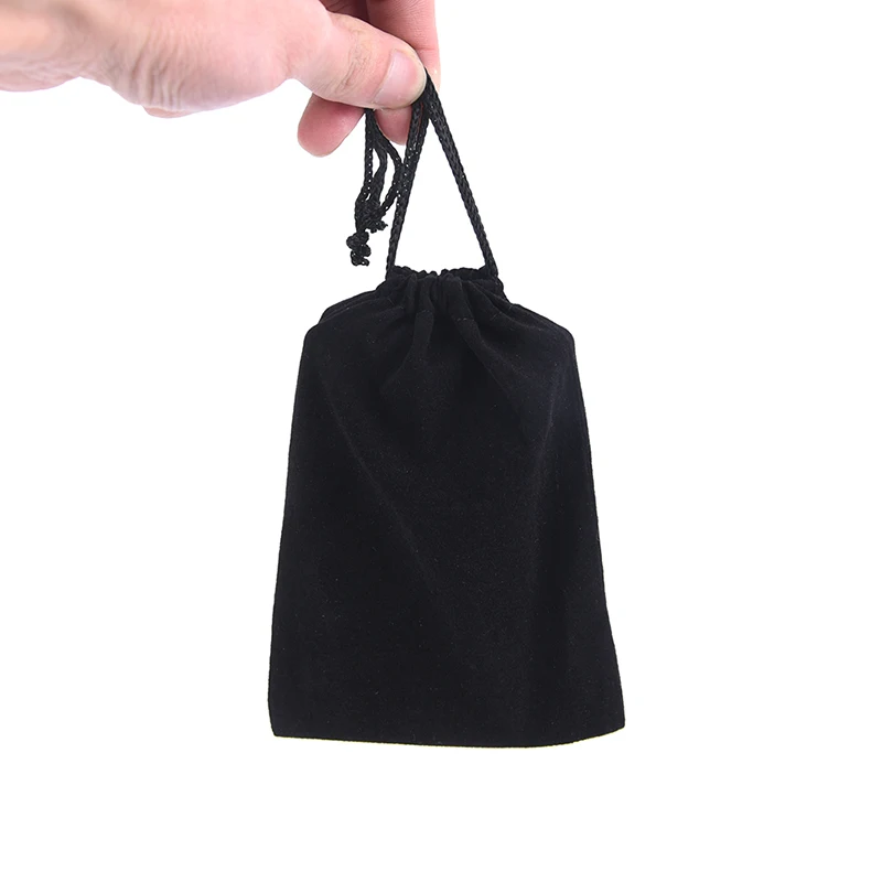 Mini Drawstring Package For Playing Cards Black Dice Bag Velvet Tarot Card Storage Bag Toy Jewelry Bag
Mini Drawstring Package For Playing Cards Black Dice Bag Velvet Tarot Card Storage Bag Toy Jewelry Bag