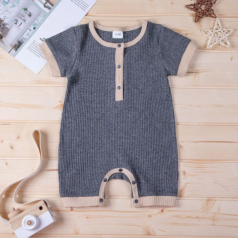 New Baby Short-sleeved Romper, Leisure Baby Boxer Jumpsuit, Simple and Fashionable Children's Clothing 
New Baby Short-sleeved Romper, Leisure Baby Boxer Jumpsuit, Simple and Fashionable Children's Clothing