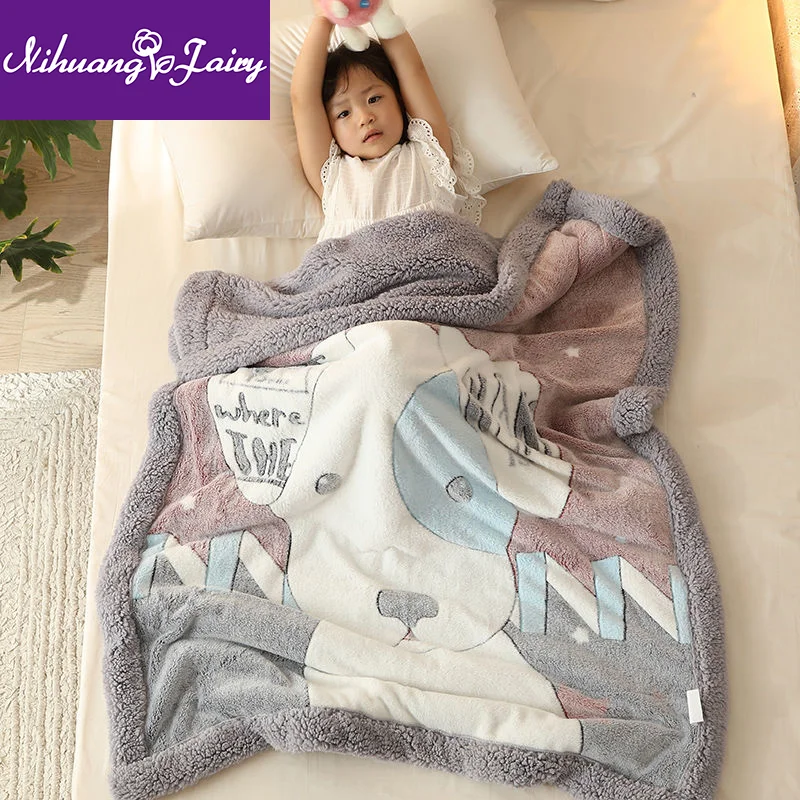Kindergarten nap blanket office lunch break blanket coral flannel flannel blanket children's quilt bedroom bedding blanket
Kindergarten nap blanket office lunch break blanket coral flannel flannel blanket children's quilt bedroom bedding blanket