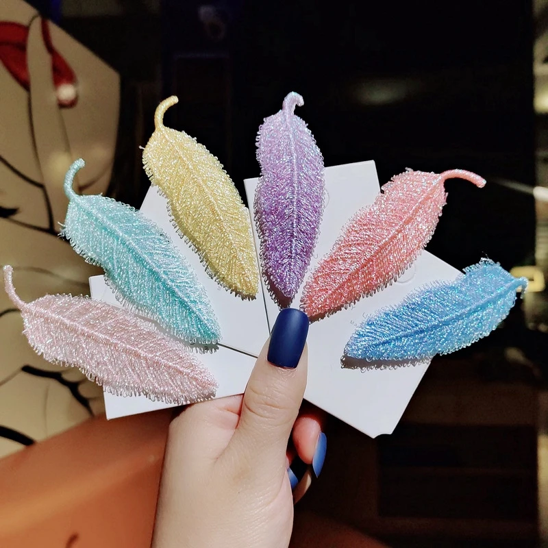 Color Leaf Hairpin Elegant Candy Color Simple Bangs Clip Bb French Side Clip Headdress Girl Jewelry
Color Leaf Hairpin Elegant Candy Color Simple Bangs Clip Bb French Side Clip Headdress Girl Jewelry