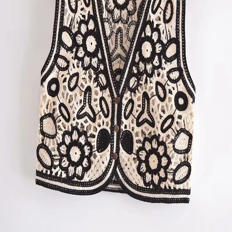2021 Ladies Hollow Knit Cardigan Vest Elegant Retro V-neck Single-breasted Casual All-match College Style Sleeveless Vest Top
2021 Ladies Hollow Knit Cardigan Vest Elegant Retro V-neck Single-breasted Casual All-match College Style Sleeveless Vest Top