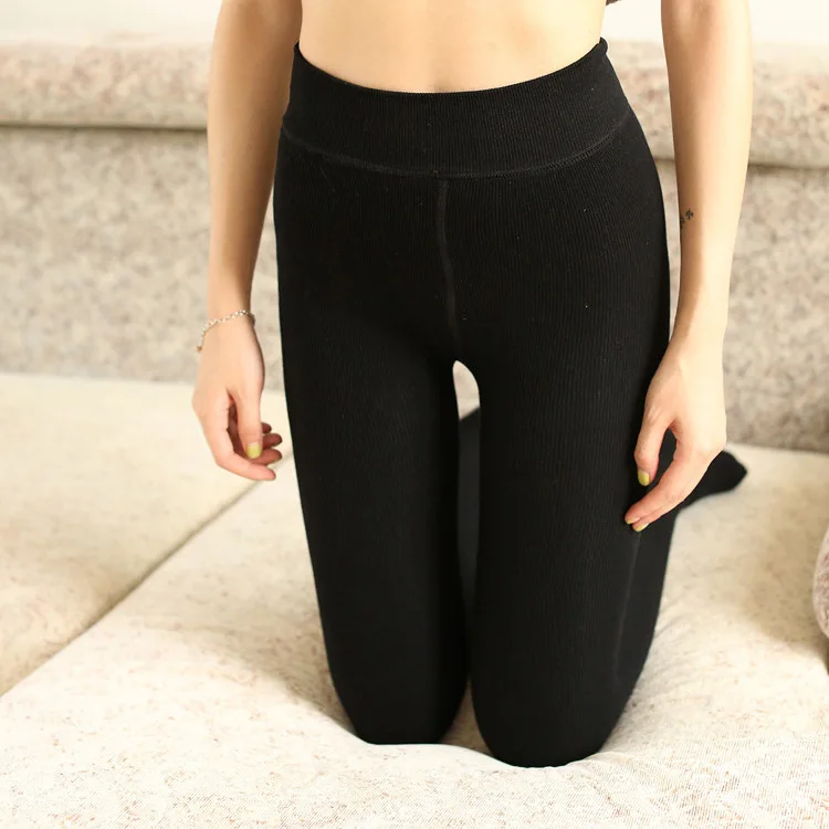 Women's thickened plus velvet leggings, women's autumn and winter wear thin black vertical high waist warm pants
Women's thickened plus velvet leggings, women's autumn and winter wear thin black vertical high waist warm pants