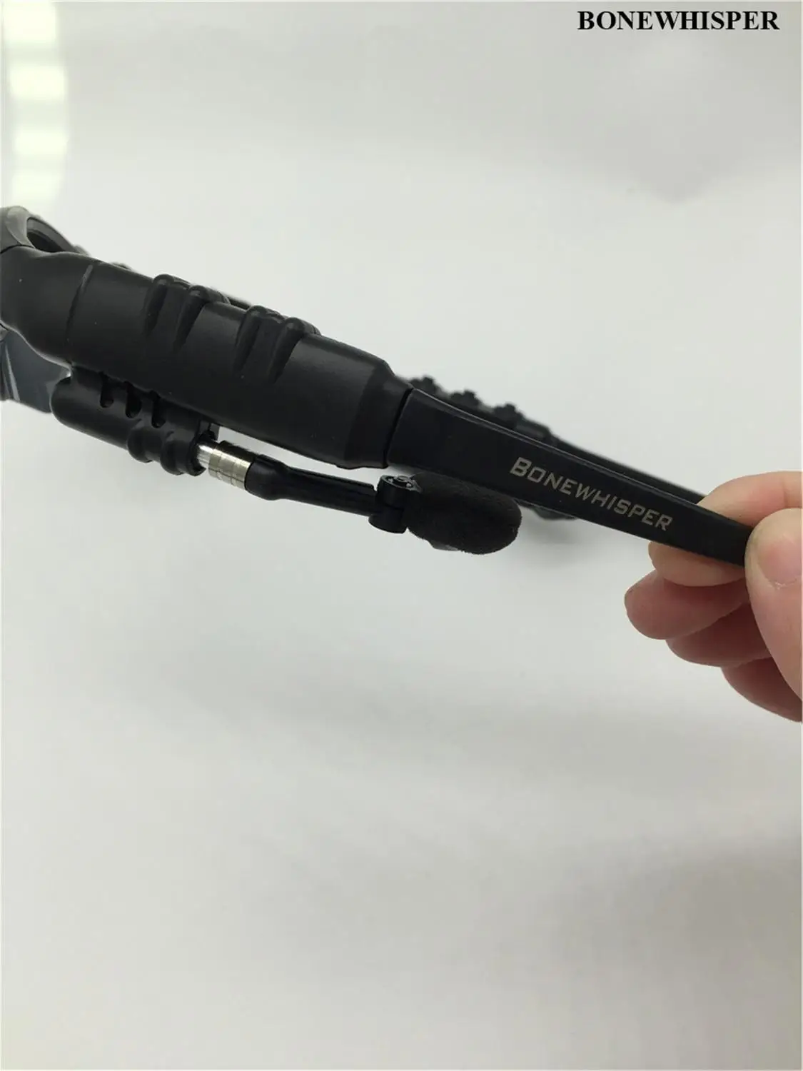 Брендовые солнцезащитные очки BONEWHISPER, Bluetooth Смарт-гарнитура, уличные очки, наушники-вкладыши, музыка с микрофоном, стерео, беспроводные науш...
Брендовые солнцезащитные очки BONEWHISPER, Bluetooth Смарт-гарнитура, уличные очки, наушники-вкладыши, музыка с микрофоном, стерео, беспроводные науш...