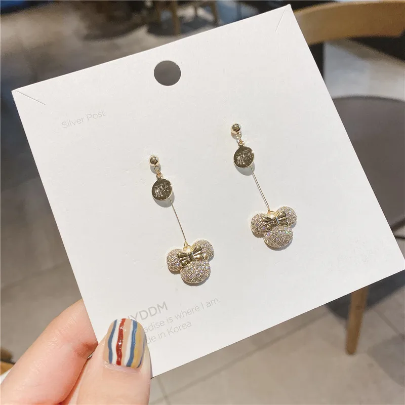 Zircon Mouse Earrings Fashion Bear Anime Pendant Earring For Women 2022 New Trendy Luxury Romantic Clavicle Chain Jewelry Gifts
Zircon Mouse Earrings Fashion Bear Anime Pendant Earring For Women 2022 New Trendy Luxury Romantic Clavicle Chain Jewelry Gifts