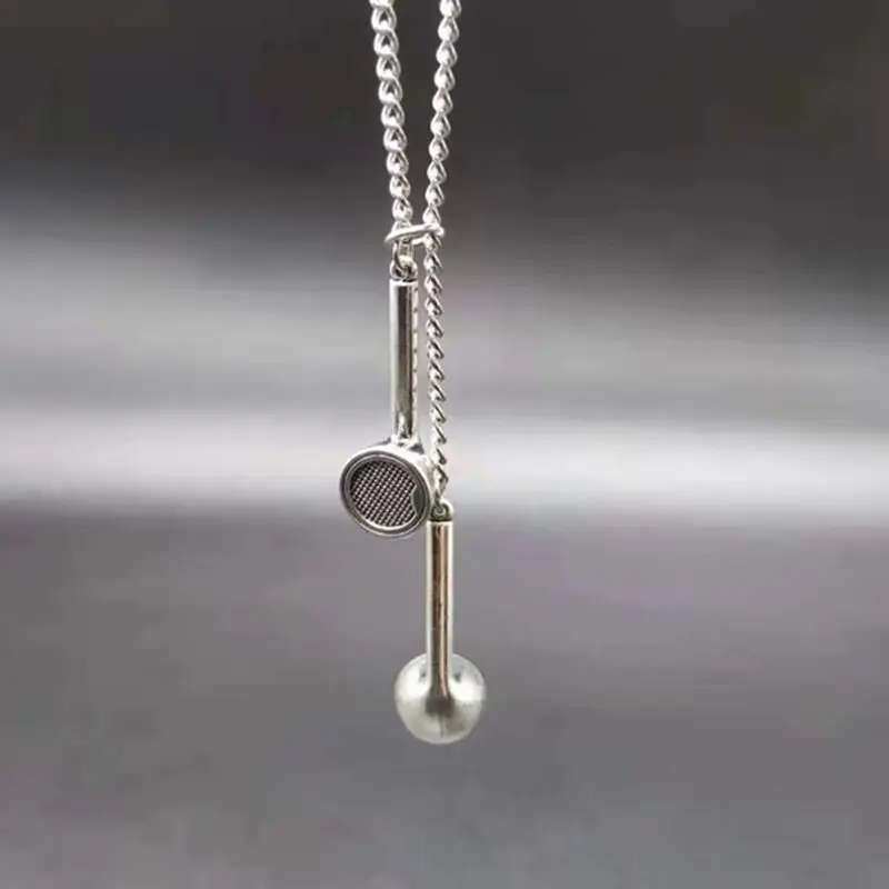 Creative punk style earphone necklace hip-hop niche trendy personality hanging ring adjustable long chain pendant accessories
Creative punk style earphone necklace hip-hop niche trendy personality hanging ring adjustable long chain pendant accessories