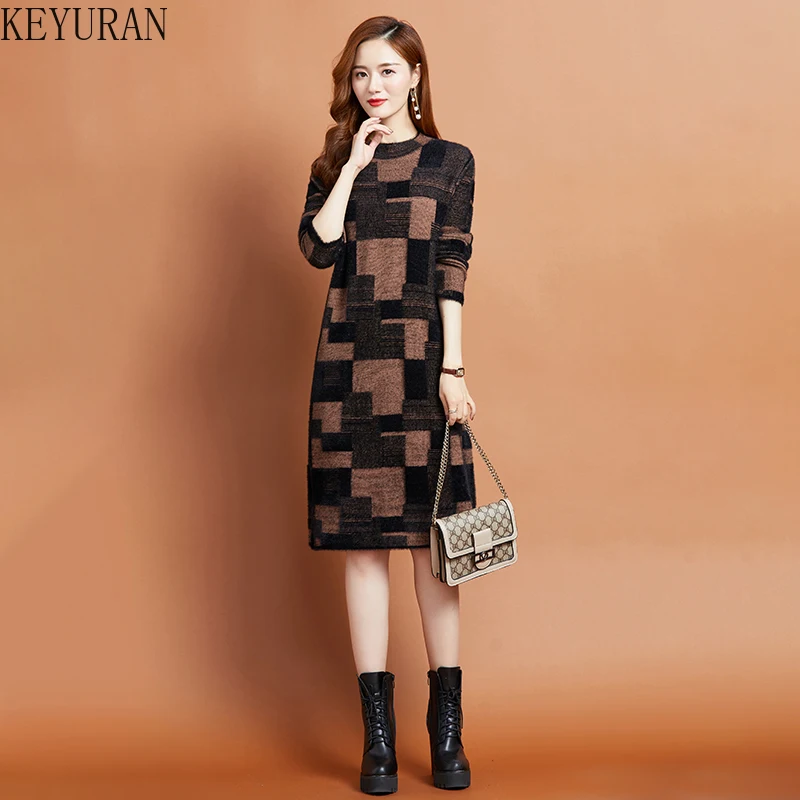 2021 Autumn Winter Women Mink Cashmere Half Turtleneck Sweater Dress Elegant Long Sleeve Argyle Loose Base Knitted Dress Ladies
2021 Autumn Winter Women Mink Cashmere Half Turtleneck Sweater Dress Elegant Long Sleeve Argyle Loose Base Knitted Dress Ladies