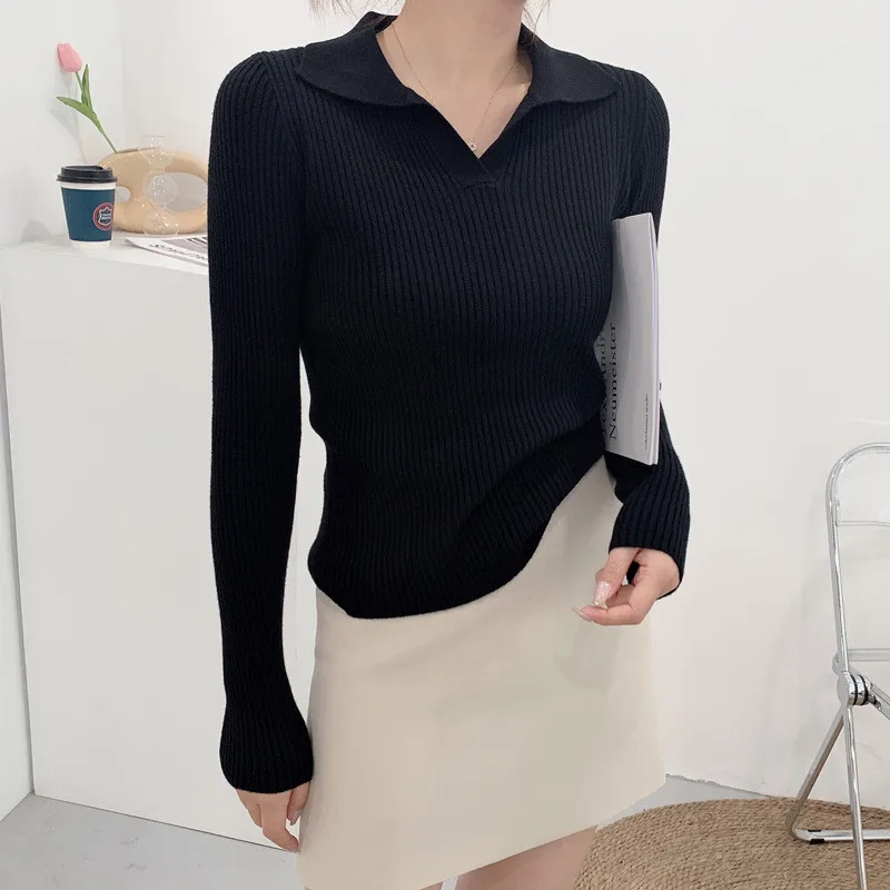 Autumn Winter V-Neck Long Sleeve Sweater Women Slim Lapel Polo Neck Knitted Sweater Femal Outside Wear Woman Sweaters
Autumn Winter V-Neck Long Sleeve Sweater Women Slim Lapel Polo Neck Knitted Sweater Femal Outside Wear Woman Sweaters