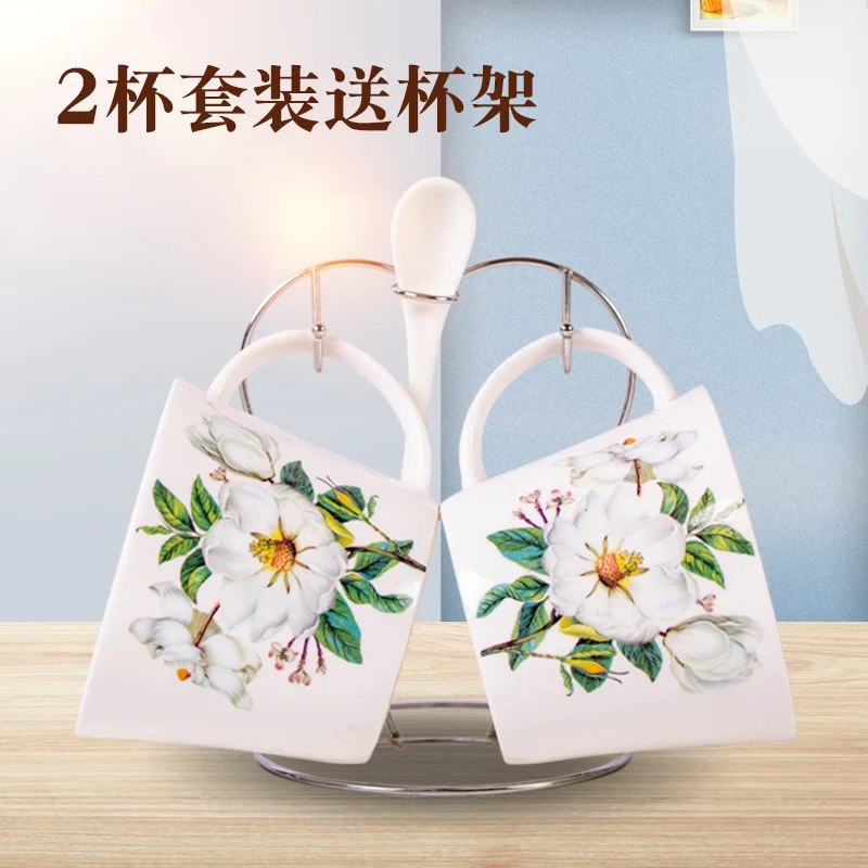 European Ceramic Tea Coffee Cup Set Simple White Coffee Cup and Saucer Vintage Porcelain Flower Tazas De Cafe Drinkware AB50BD
European Ceramic Tea Coffee Cup Set Simple White Coffee Cup and Saucer Vintage Porcelain Flower Tazas De Cafe Drinkware AB50BD